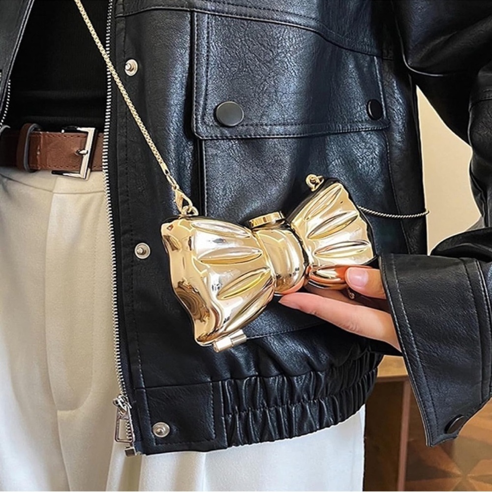 Luxury Gold Bow Clutch - Picture 5 of 5
